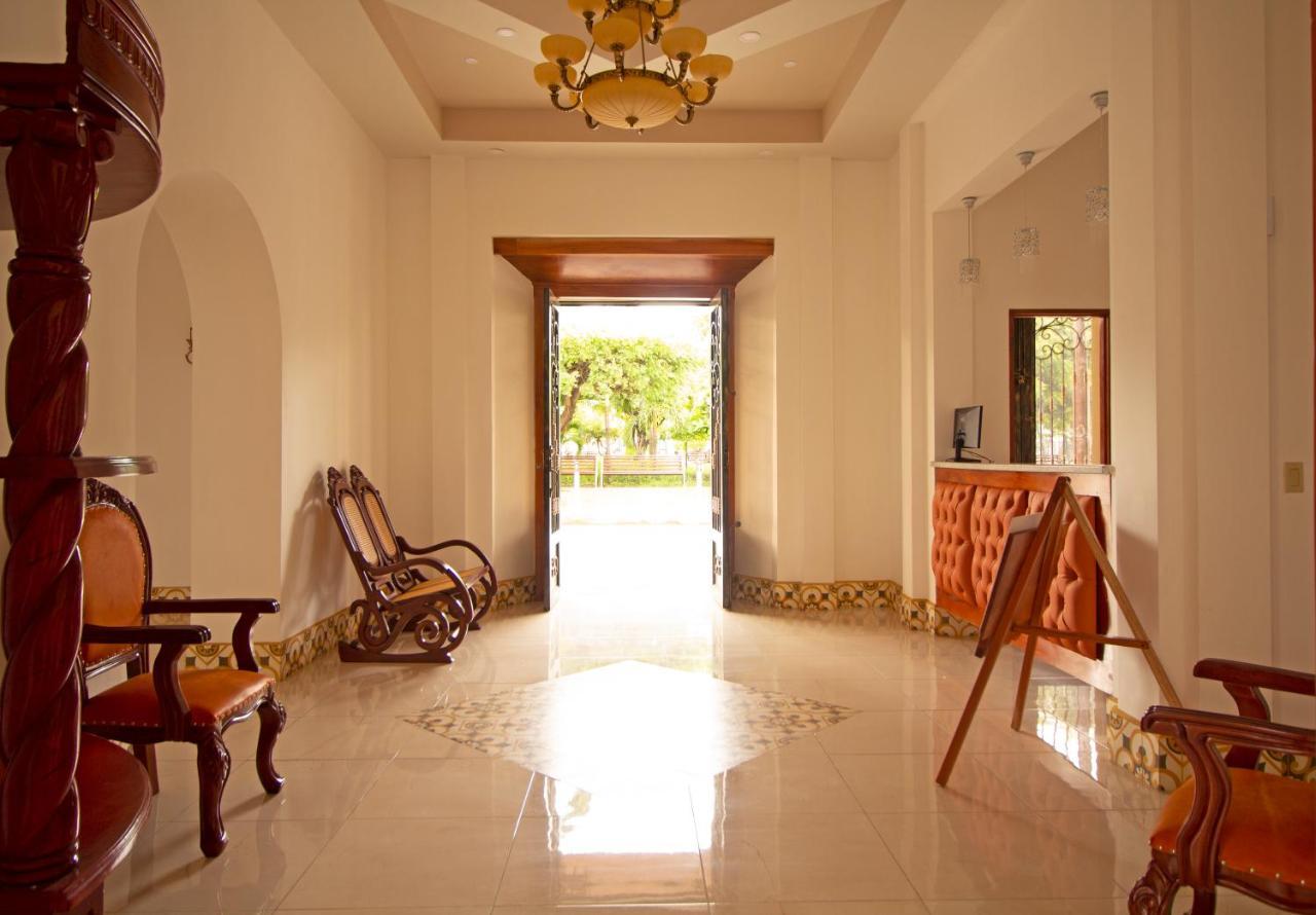 Gran Hotel Victoria Rivas Extérieur photo