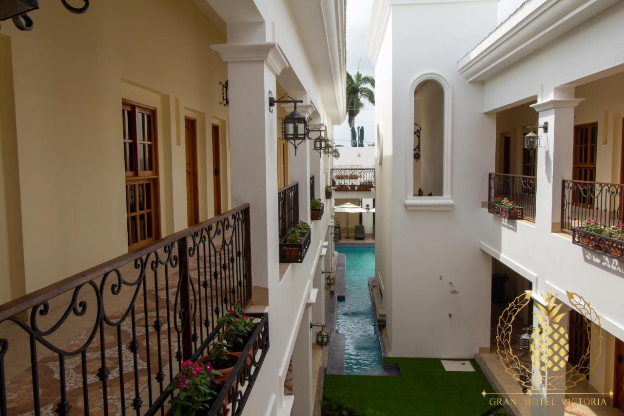 Gran Hotel Victoria Rivas Extérieur photo